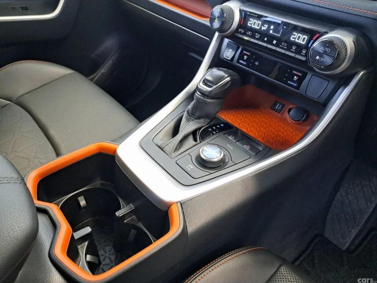 Toyota RAV4 SUV, Petrol Hybrid, 2023, Black