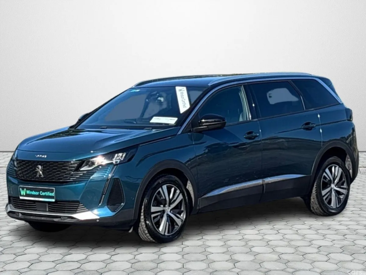 Peugeot 5008 MPV, Diesel, 2023, Blue