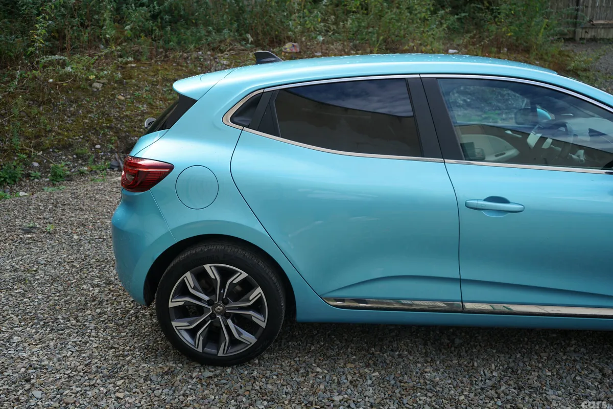 Renault Clio Hatchback, Petrol, 2021, Blue