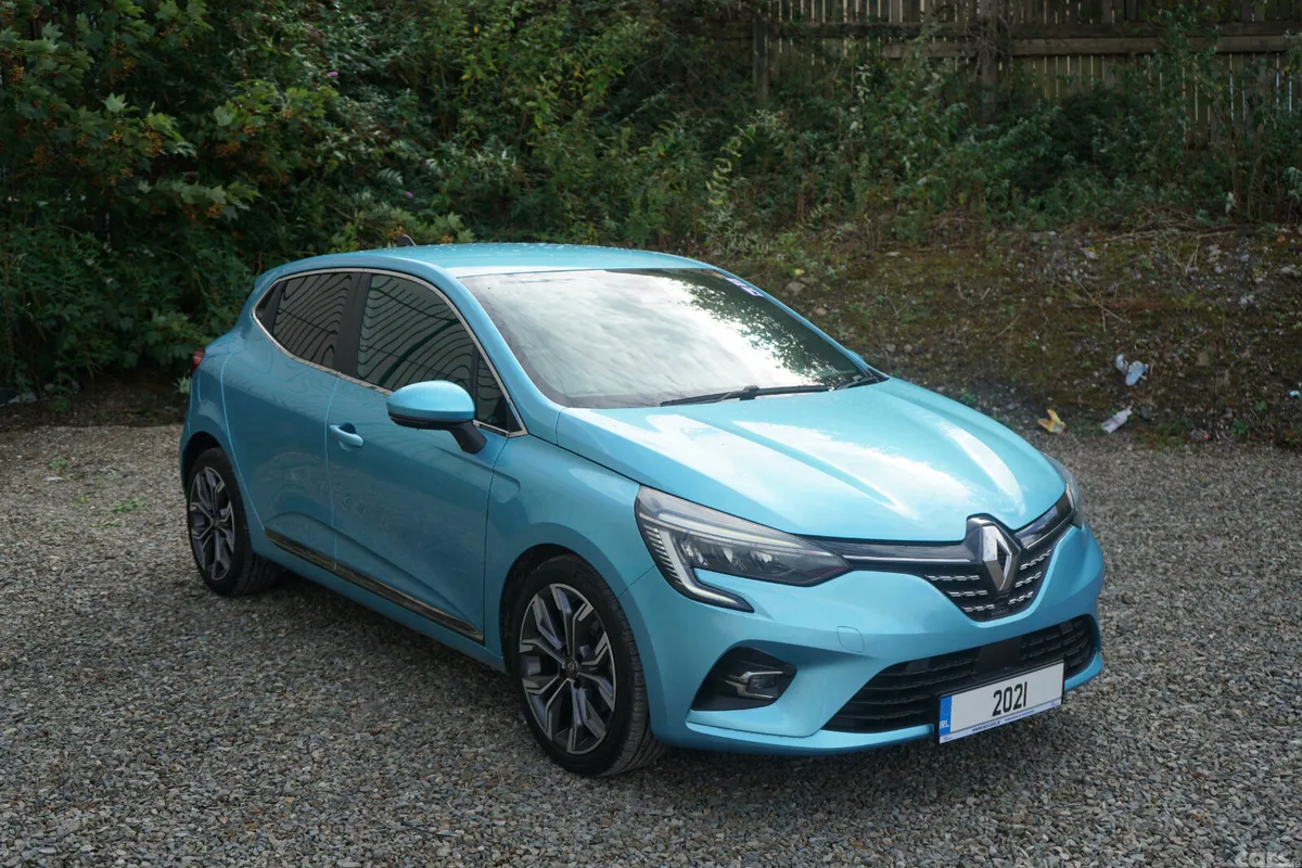 Renault Clio Hatchback, Petrol, 2021, Blue