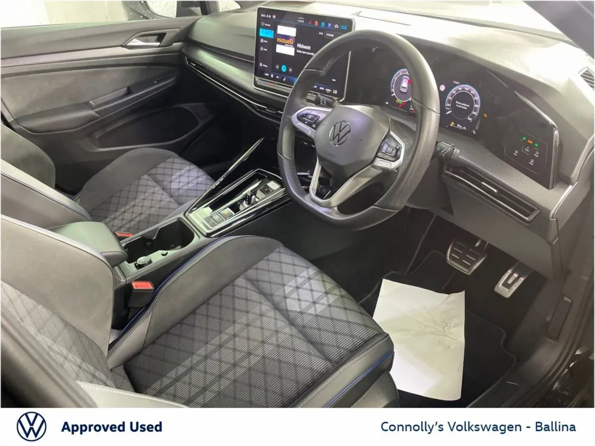 Volkswagen Golf Estate, Petrol, 2026, Black