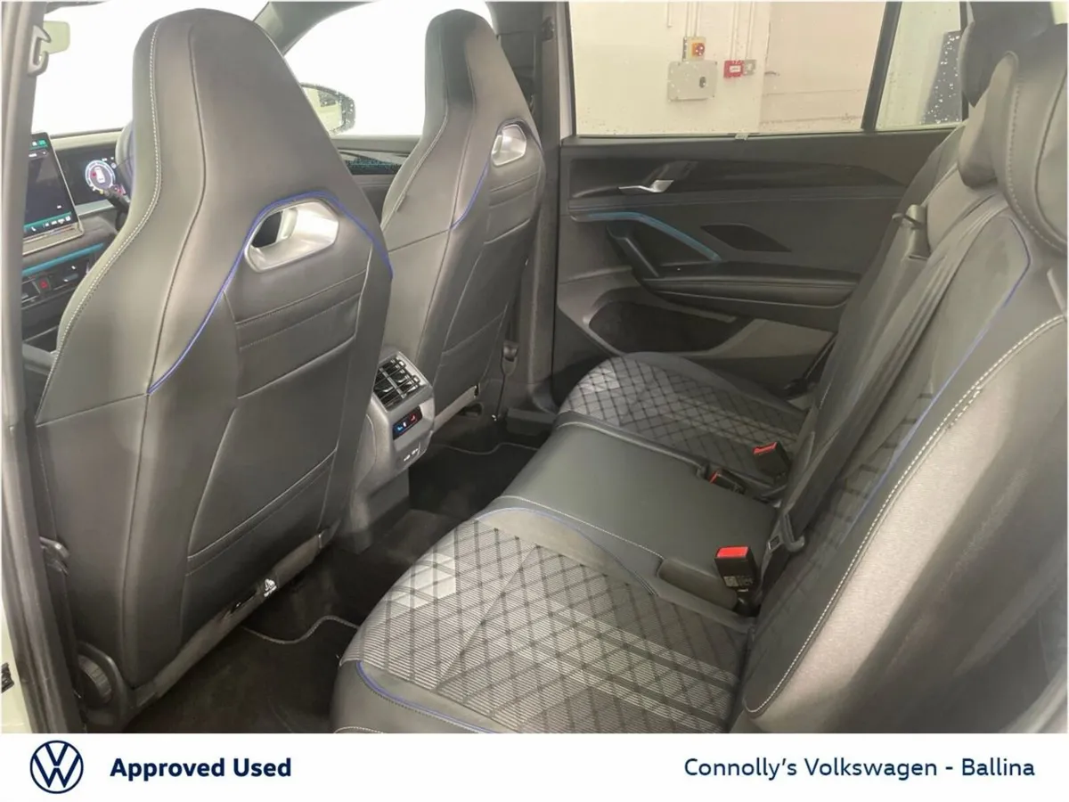 Volkswagen Tayron SUV, Diesel, 2026, White