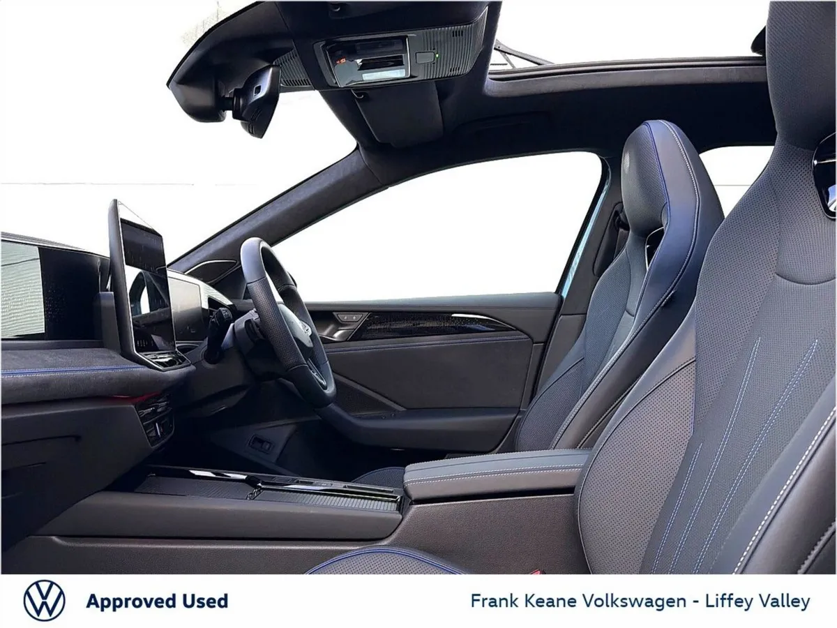 Volkswagen Passat Estate, Diesel, 2026, Grey