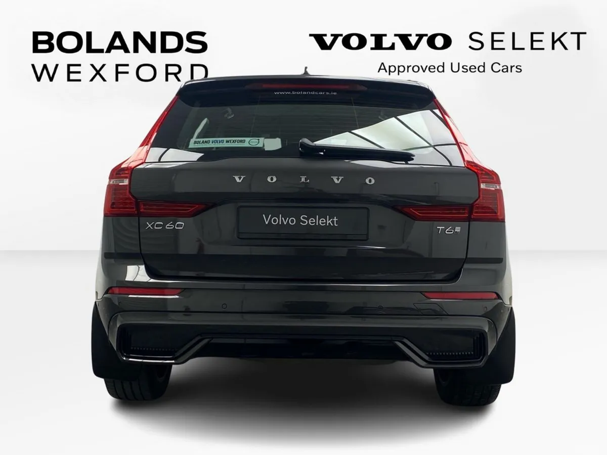 Volvo XC60 SUV, Petrol Plug-in Hybrid, 2024, Grey