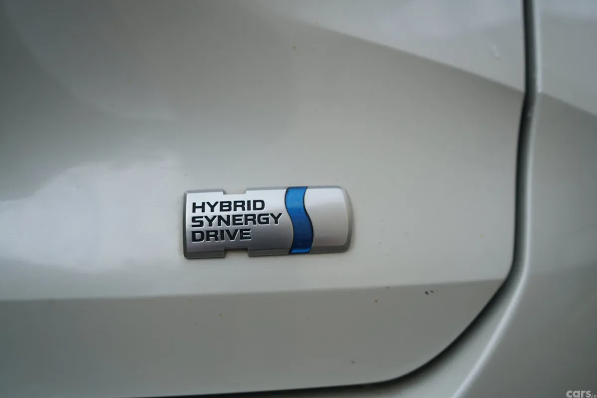 Toyota Corolla Estate, Petrol Hybrid, 2020, White
