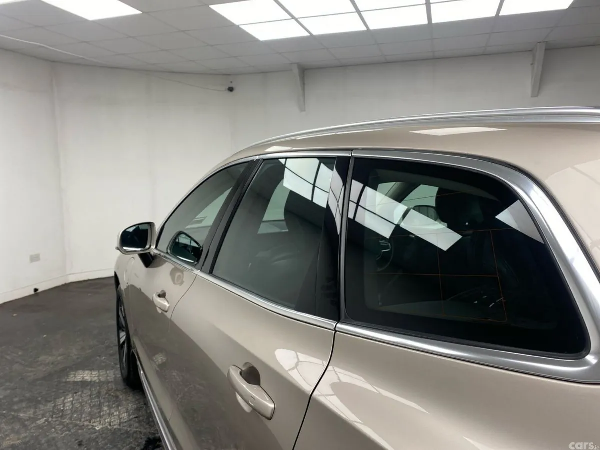 Volvo XC60 SUV, Petrol Plug-in Hybrid, 2023, Gold