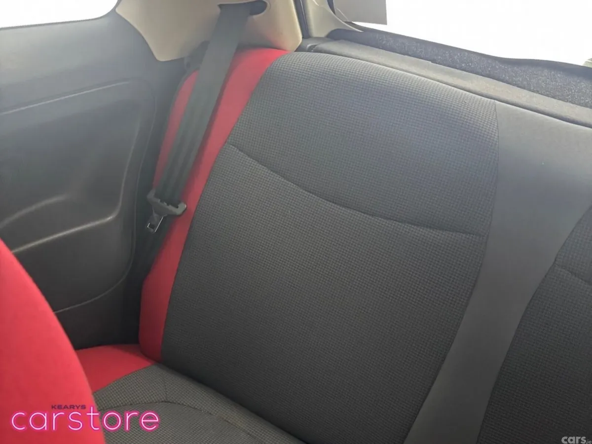 Fiat 500 Hatchback, Petrol, 2015, White