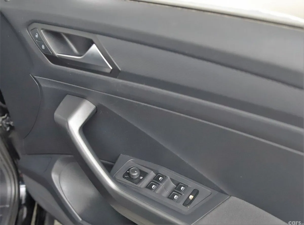 Volkswagen T-Roc SUV, Diesel, 2019, Black
