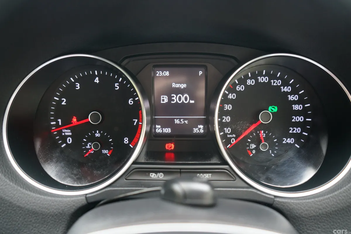 Volkswagen Polo Hatchback, Petrol, 2017, Blue