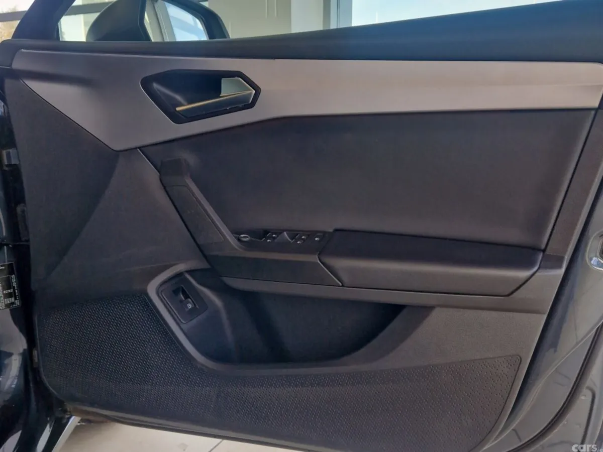 SEAT Leon Estate, Petrol Plug-in Hybrid, 2021, Grey
