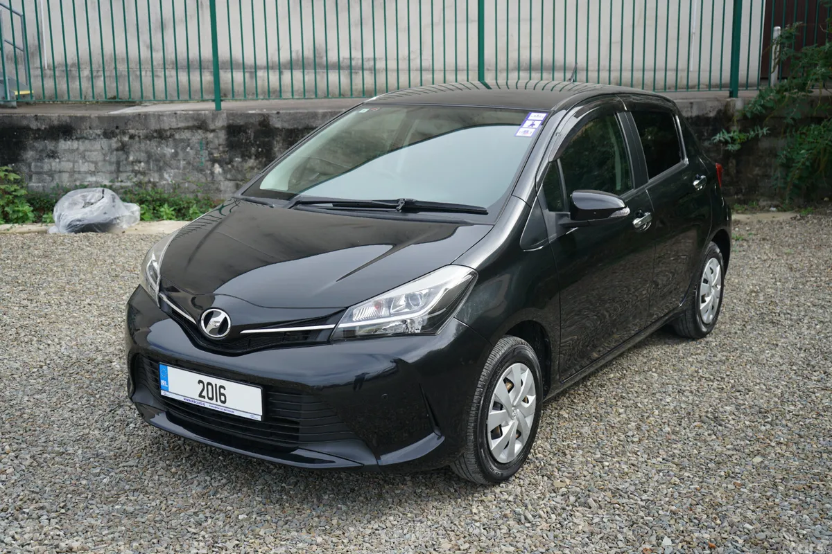 Toyota Vitz Hatchback, Petrol, 2016, Black