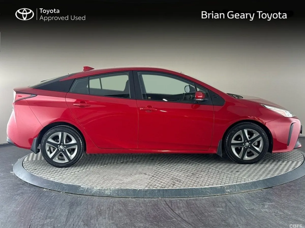 Toyota Prius Hatchback, Petrol Hybrid, 2022, Red