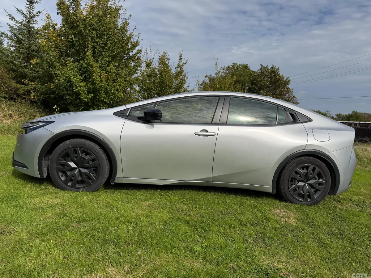 Toyota Prius Hatchback, Petrol Hybrid, 2023, Silver