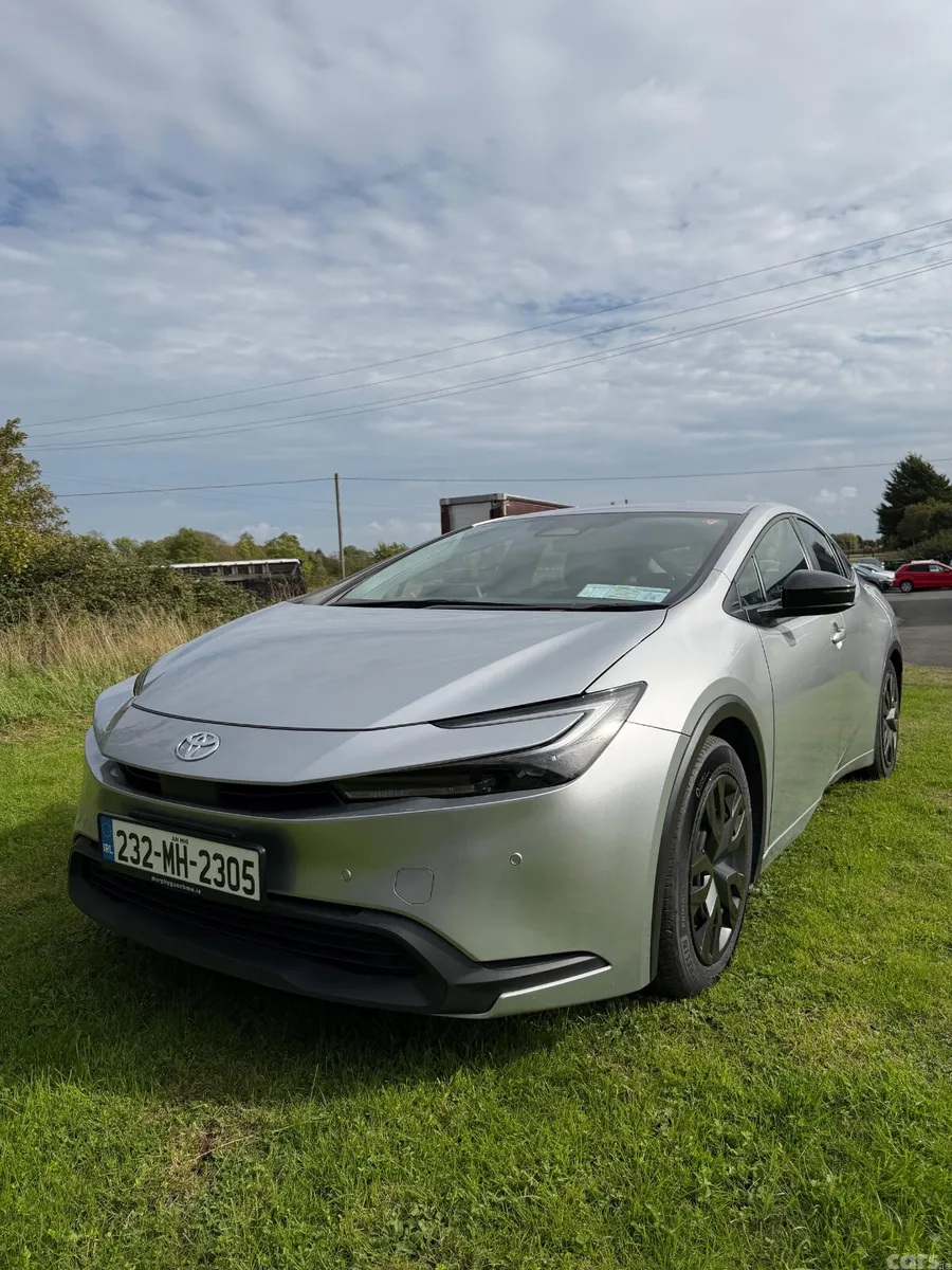 Toyota Prius Hatchback, Petrol Hybrid, 2023, Silver