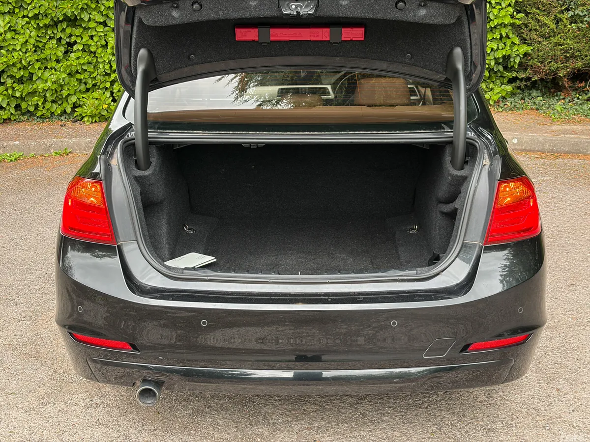 BMW 3-Series Saloon, Diesel, 2014, Black