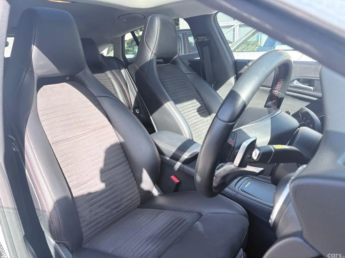Mercedes-Benz CLA Estate, Petrol, 2018, Silver