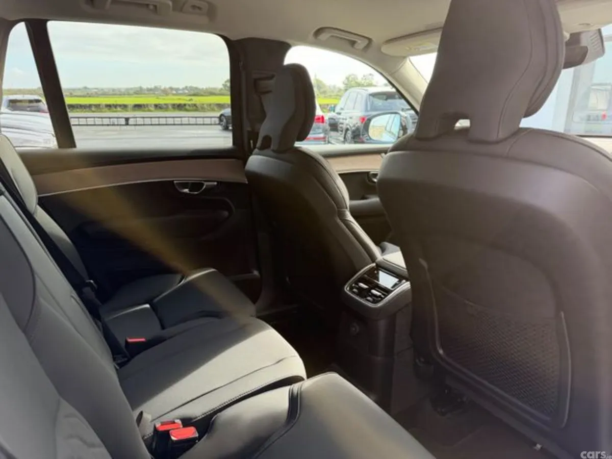 Volvo XC90 SUV, Petrol Plug-in Hybrid, 2026, Grey