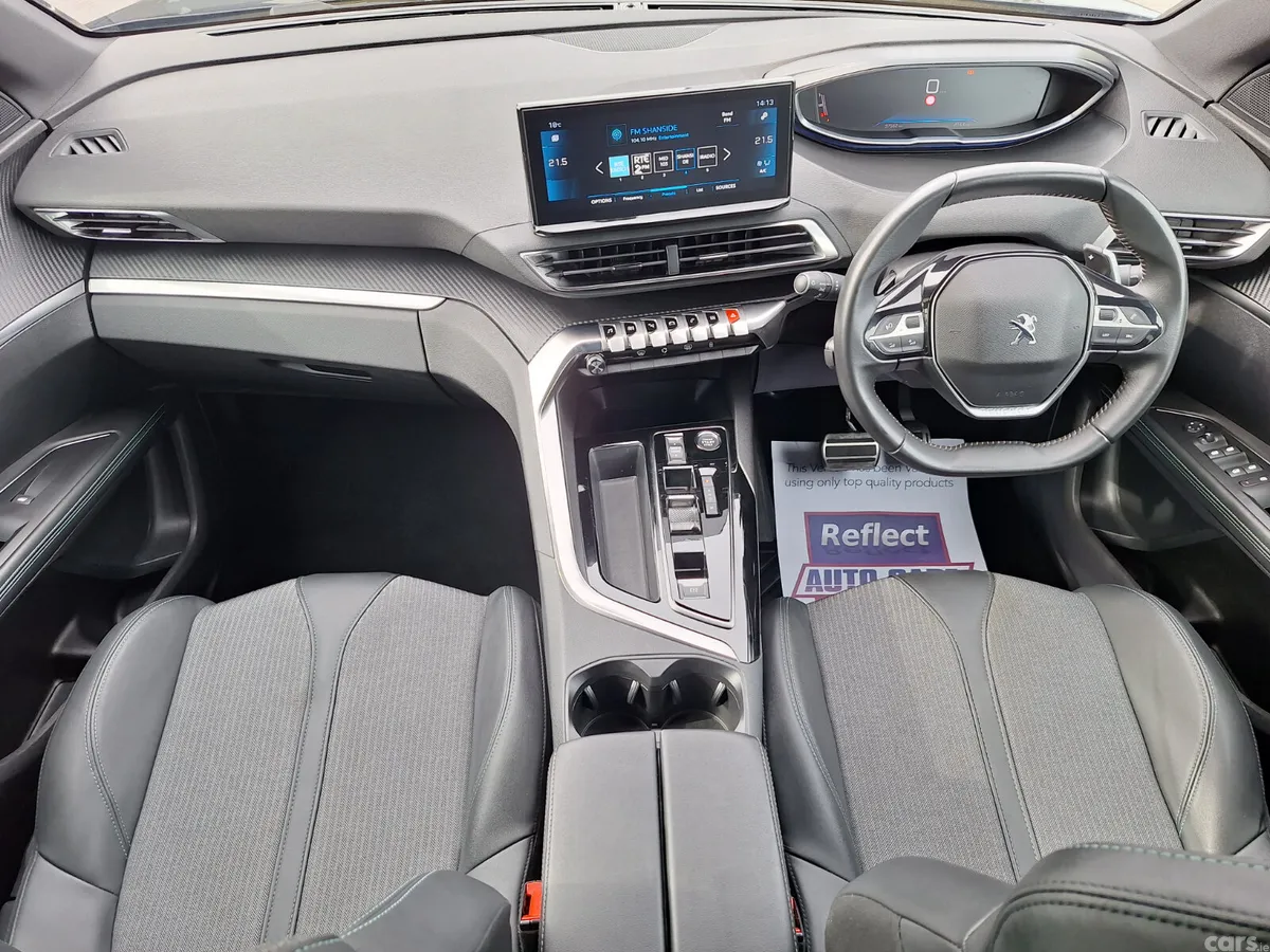 Peugeot 5008 MPV, Diesel, 2024, Black