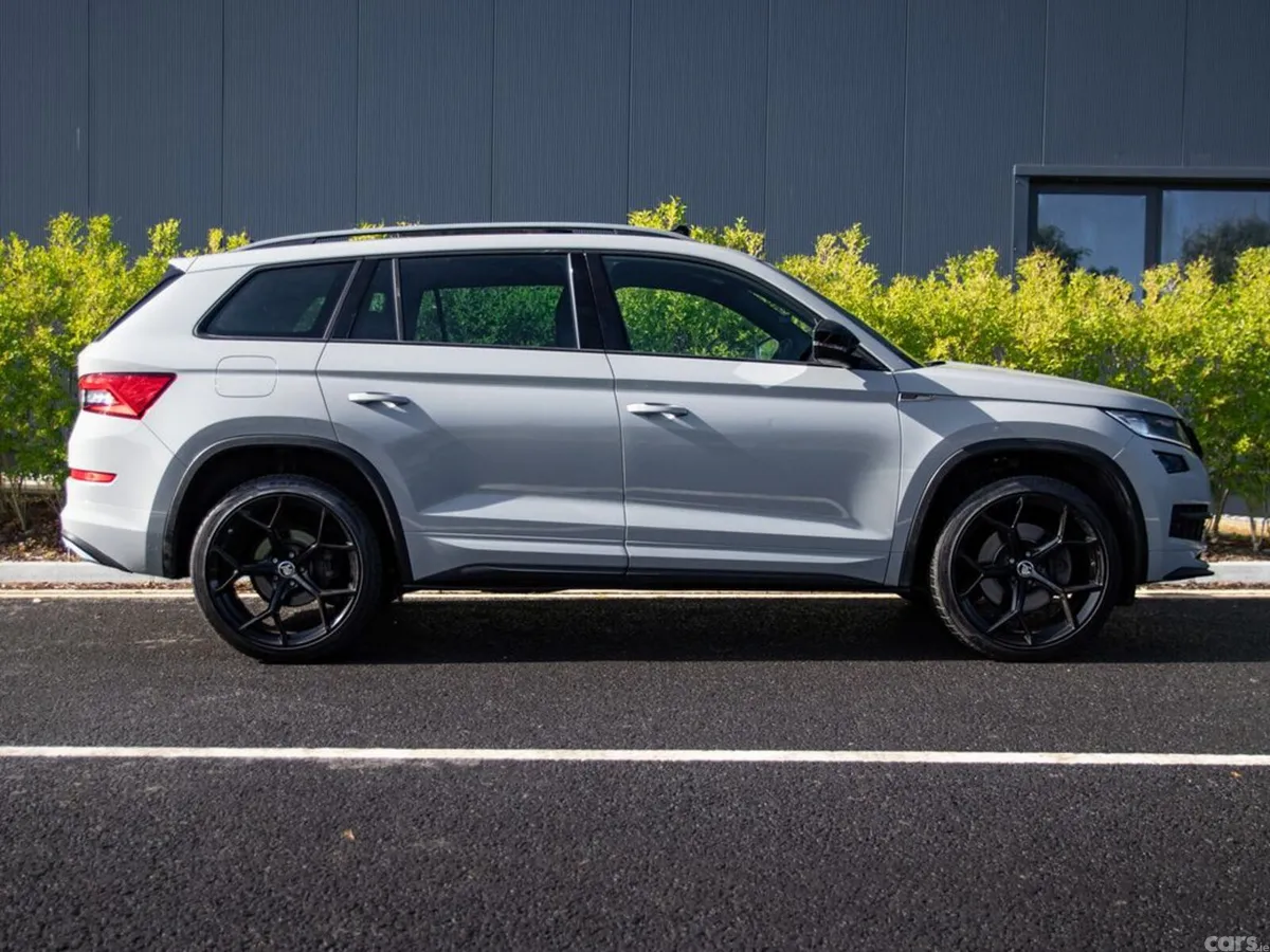 Skoda Kodiaq Estate, Diesel, 2021, Grey