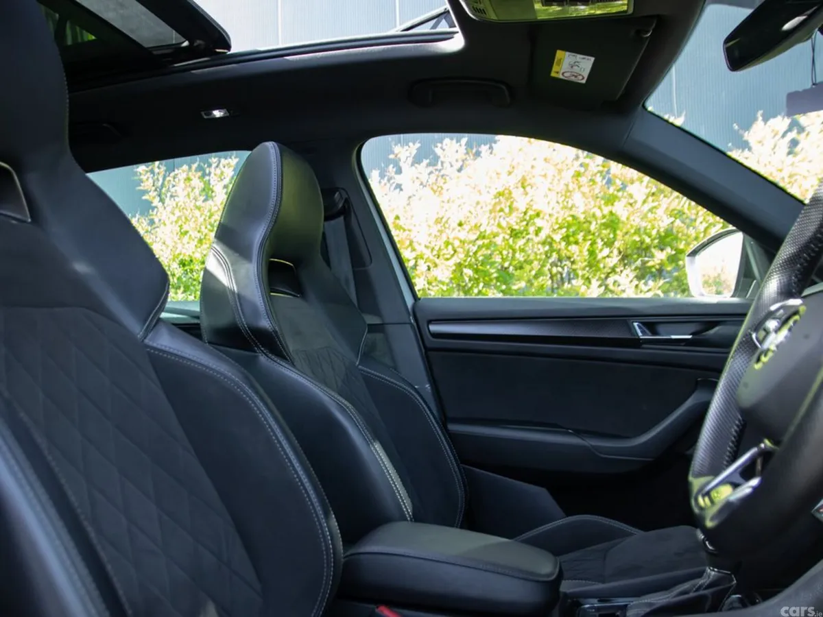 Skoda Kodiaq Estate, Diesel, 2021, Grey