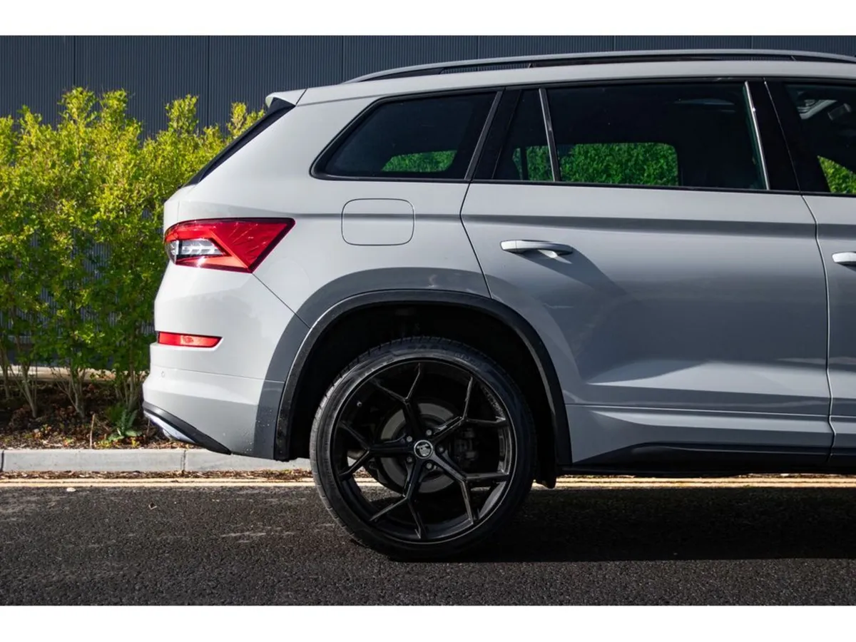 Skoda Kodiaq Estate, Diesel, 2021, Grey