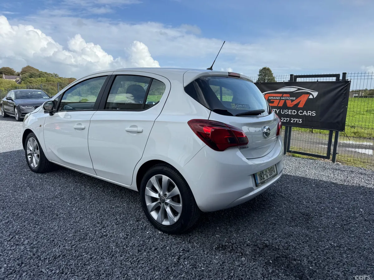 Opel Corsa Hatchback, Diesel, 2018, White