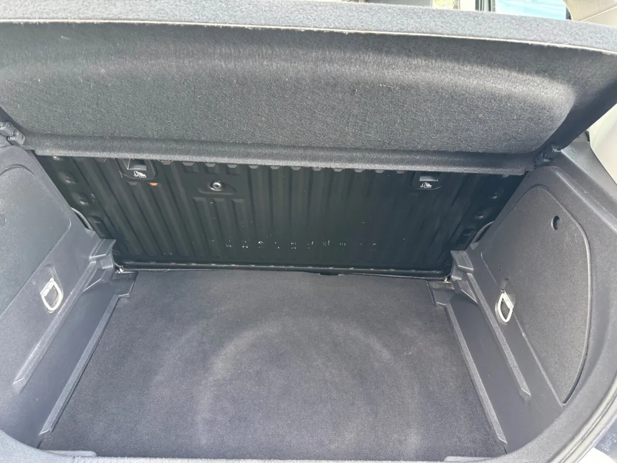 Opel Corsa Hatchback, Diesel, 2018, White