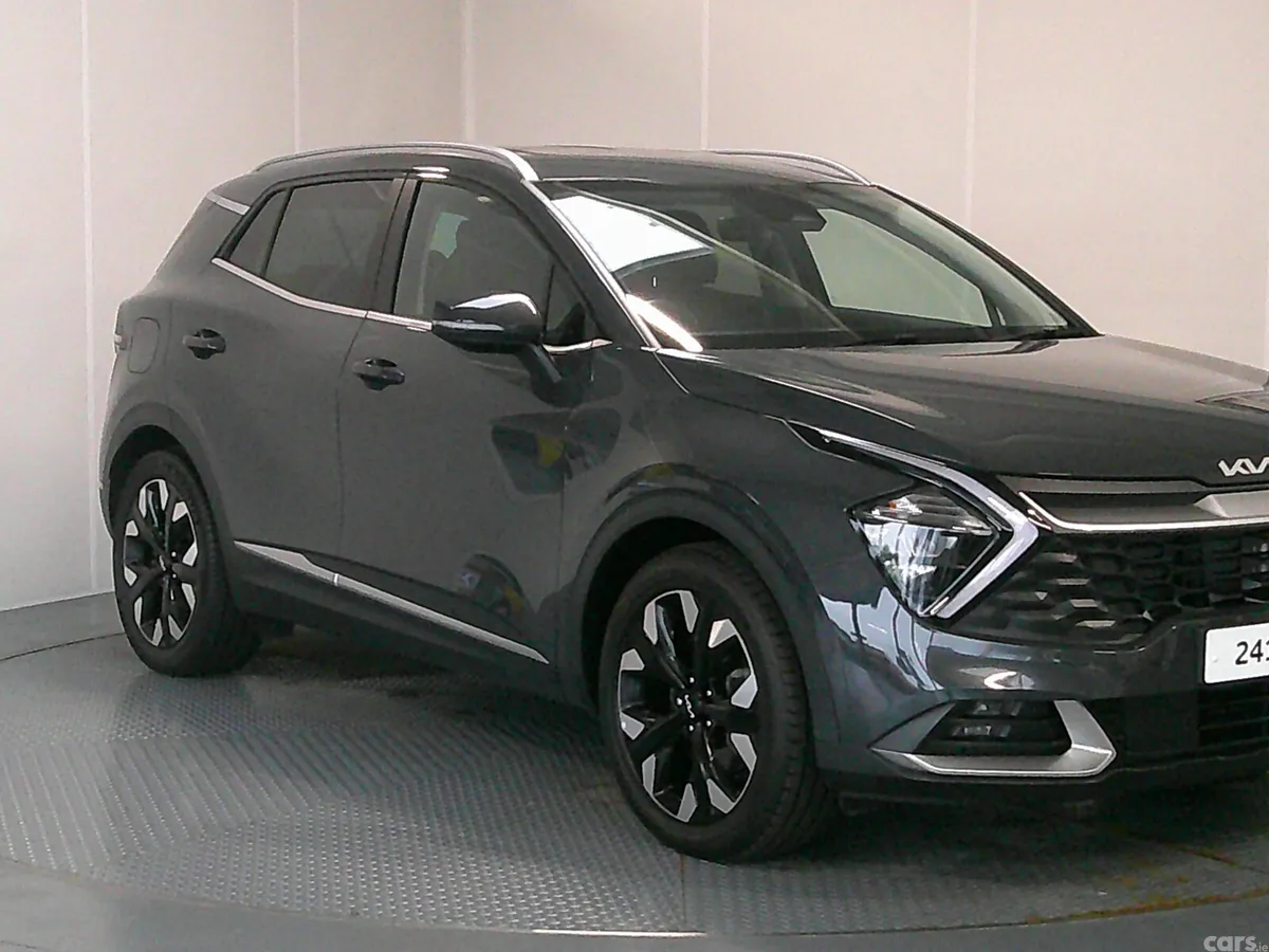 Kia Sportage SUV, Petrol Hybrid, 2024, Grey