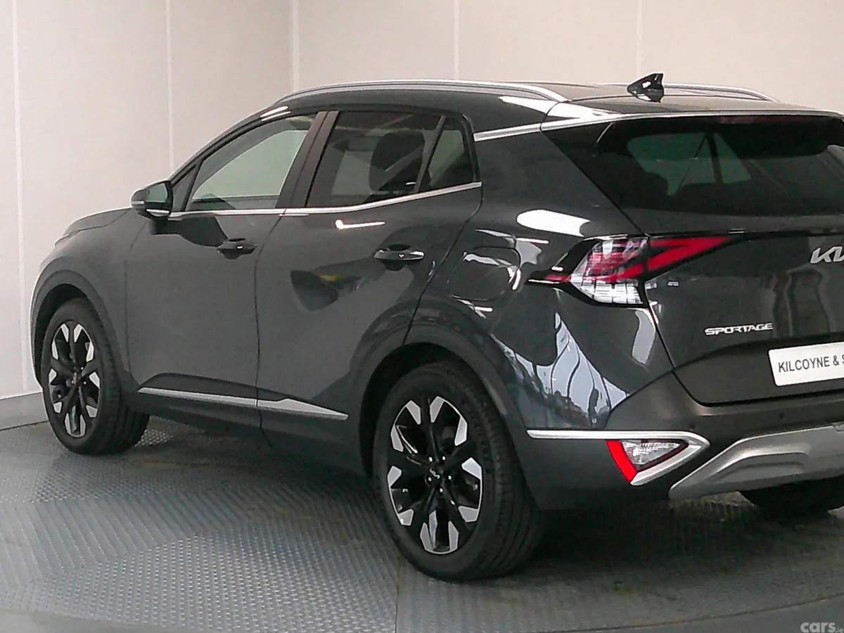 Kia Sportage SUV, Petrol Hybrid, 2024, Grey