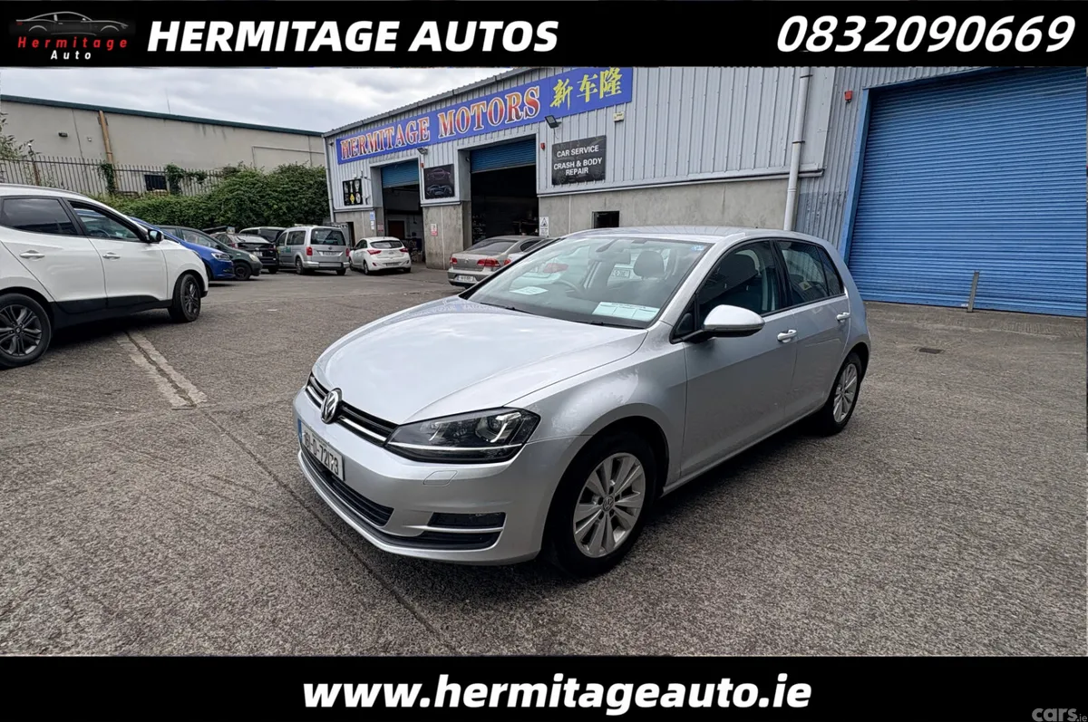 Volkswagen Golf Hatchback, Petrol, 2016, Silver
