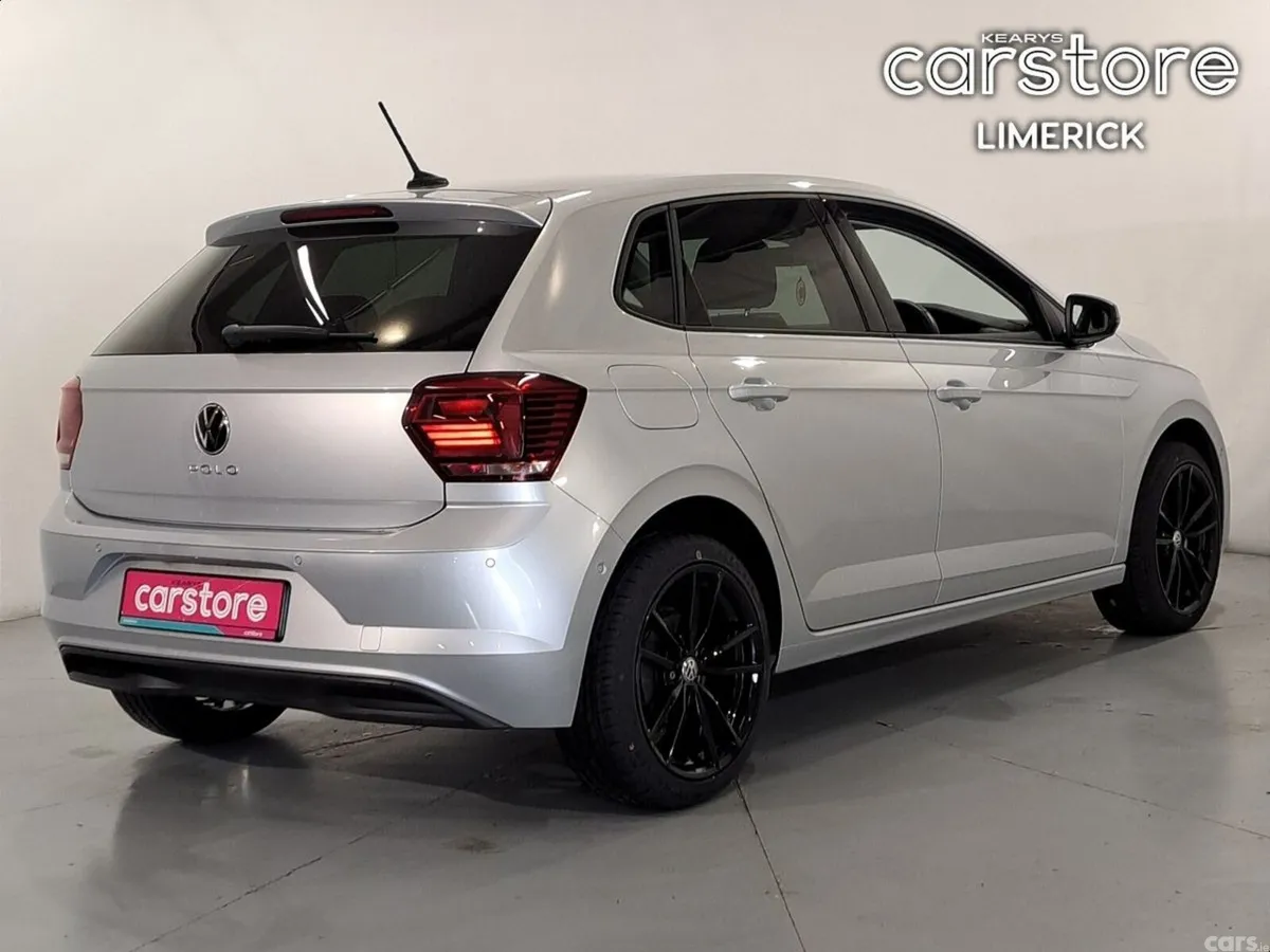 Volkswagen Polo Hatchback, Petrol, 2021, Silver