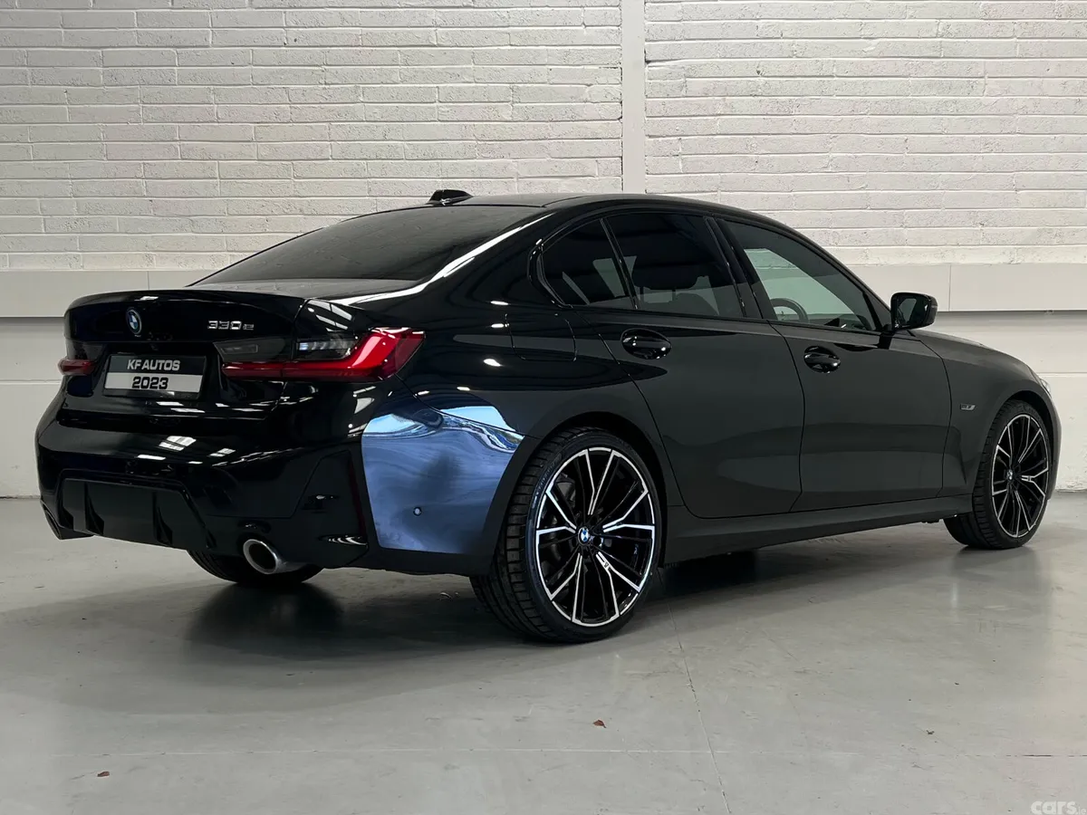 BMW 3-Series Saloon, Petrol Plug-in Hybrid, 2023, Black