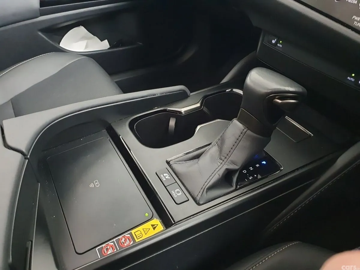 Lexus ES Saloon, Petrol Hybrid, 2024, Grey