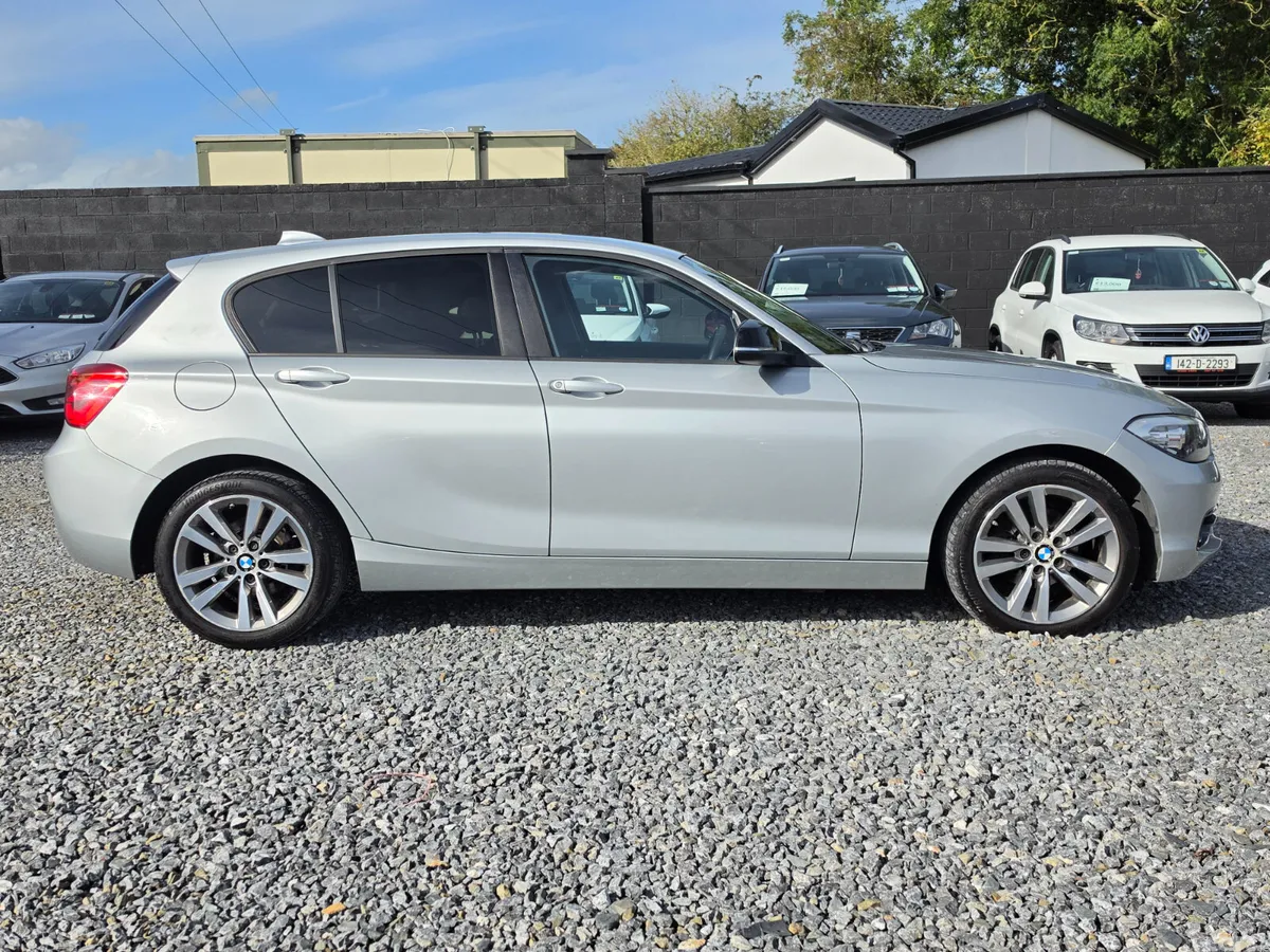 BMW 1-Series Hatchback, Diesel, 2016, Silver