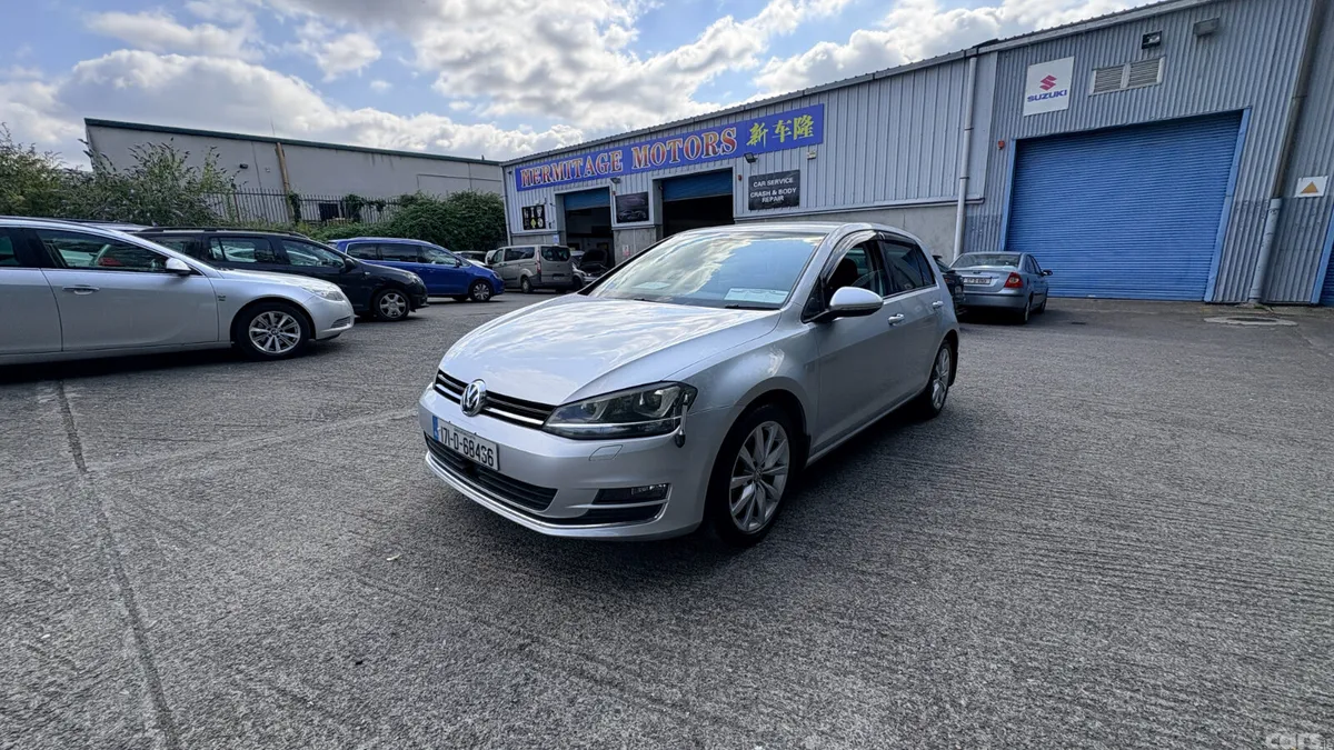 Volkswagen Golf Hatchback, Petrol, 2017, Silver