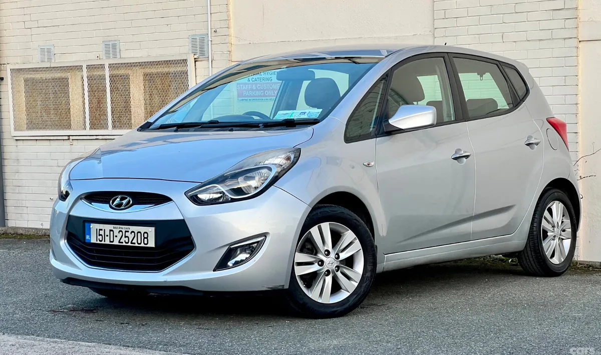Hyundai ix20 MPV, Petrol, 2015, Silver