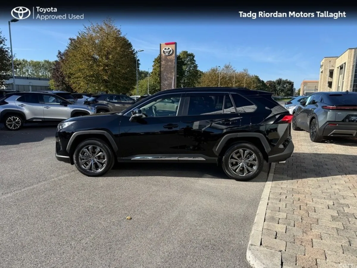 Toyota RAV4 SUV, Petrol Hybrid, 2025, Black
