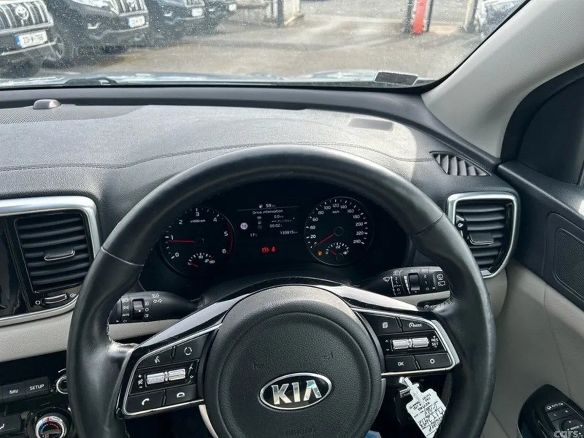 Kia Sportage MPV, Diesel, 2019, Grey
