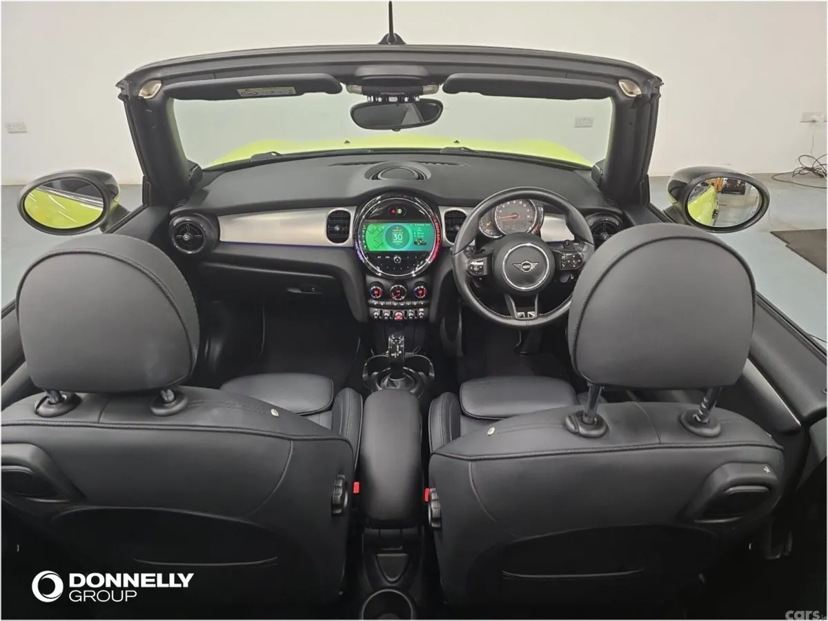 Mini Cooper Convertible, Petrol, 2023, Yellow