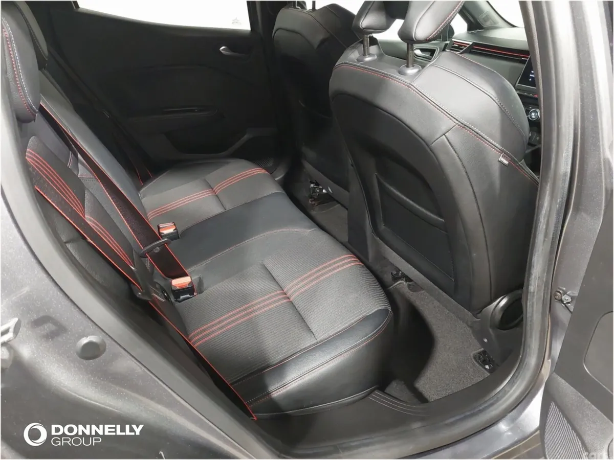 Renault Clio Hatchback, Petrol, 2023, Grey