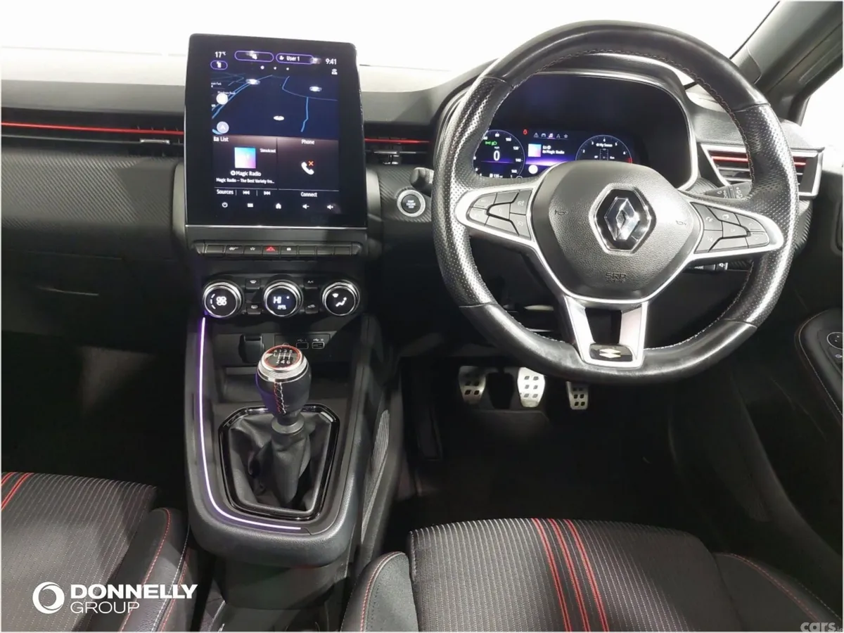 Renault Clio Hatchback, Petrol, 2023, Grey