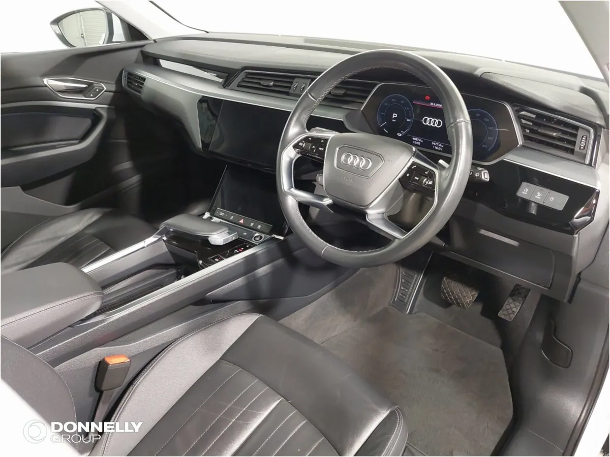 Audi Q8 SUV, Electric, 2023, White