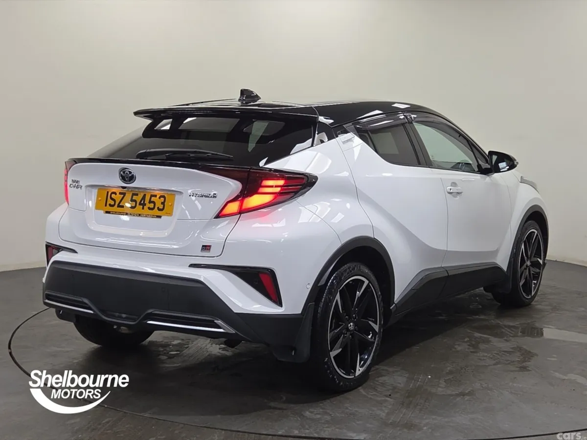 Toyota C-HR Hatchback, Petrol Hybrid, 2023, White