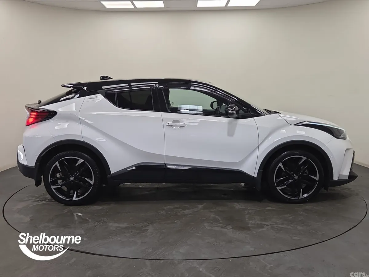 Toyota C-HR Hatchback, Petrol Hybrid, 2023, White