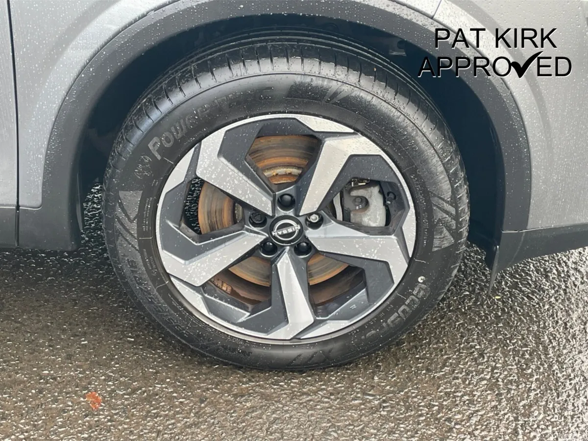 Nissan Qashqai Hatchback, Petrol Hybrid, 2023, Grey