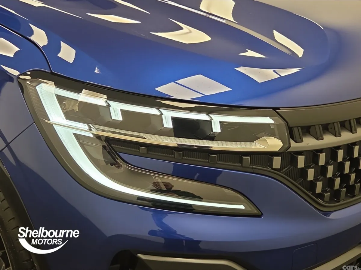 Renault Austral Estate, Petrol Hybrid, 2023, Blue