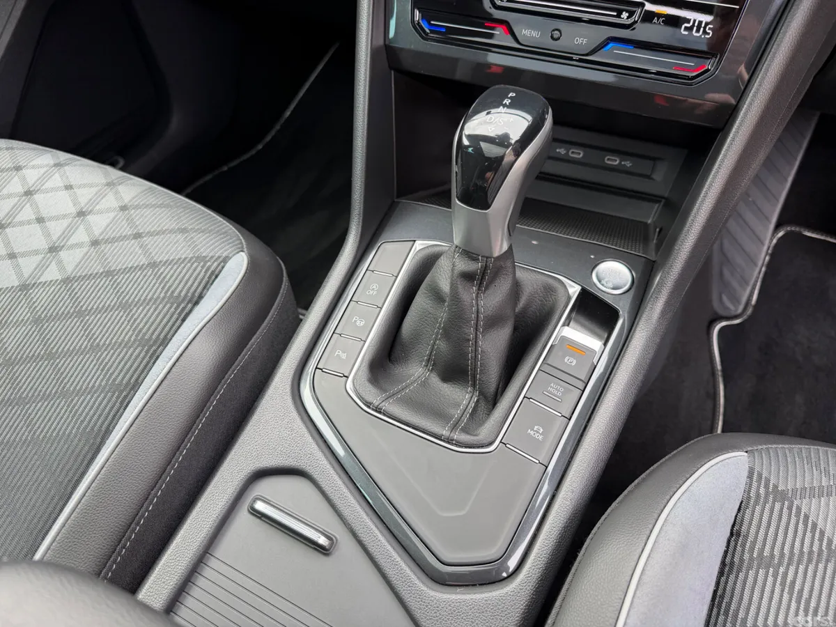 Volkswagen Tiguan SUV, Diesel, 2024, Blue