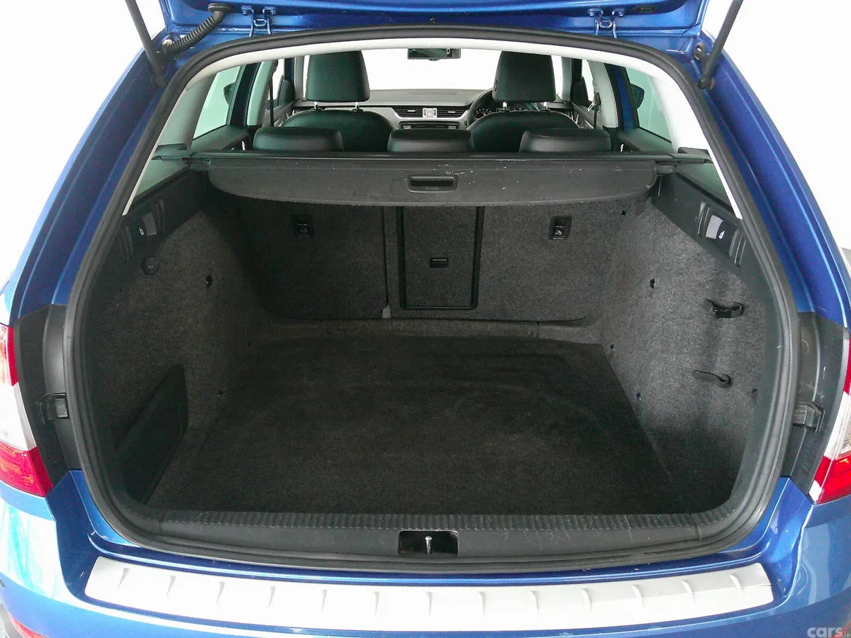 Skoda Octavia Estate, Diesel, 2015, Blue