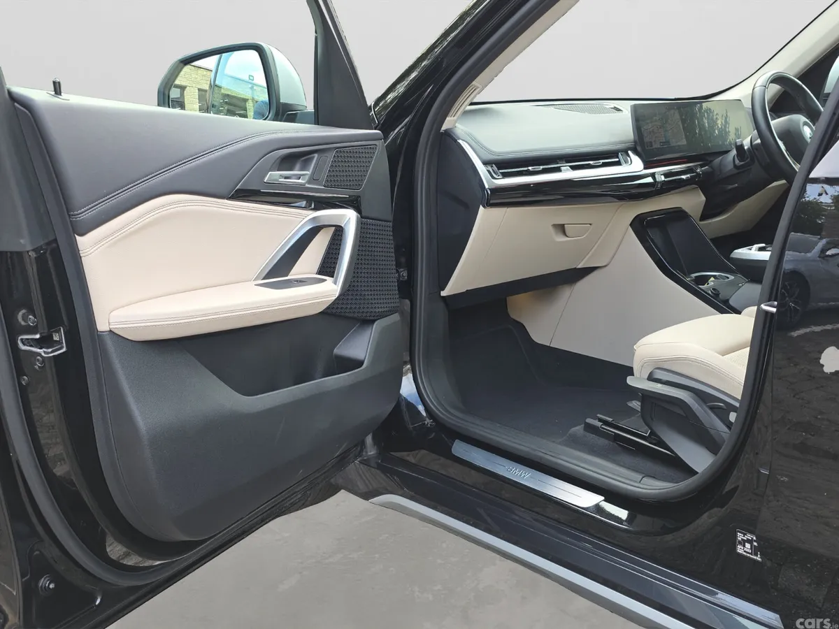 BMW X1 SUV, Petrol Plug-in Hybrid, 2023, Black