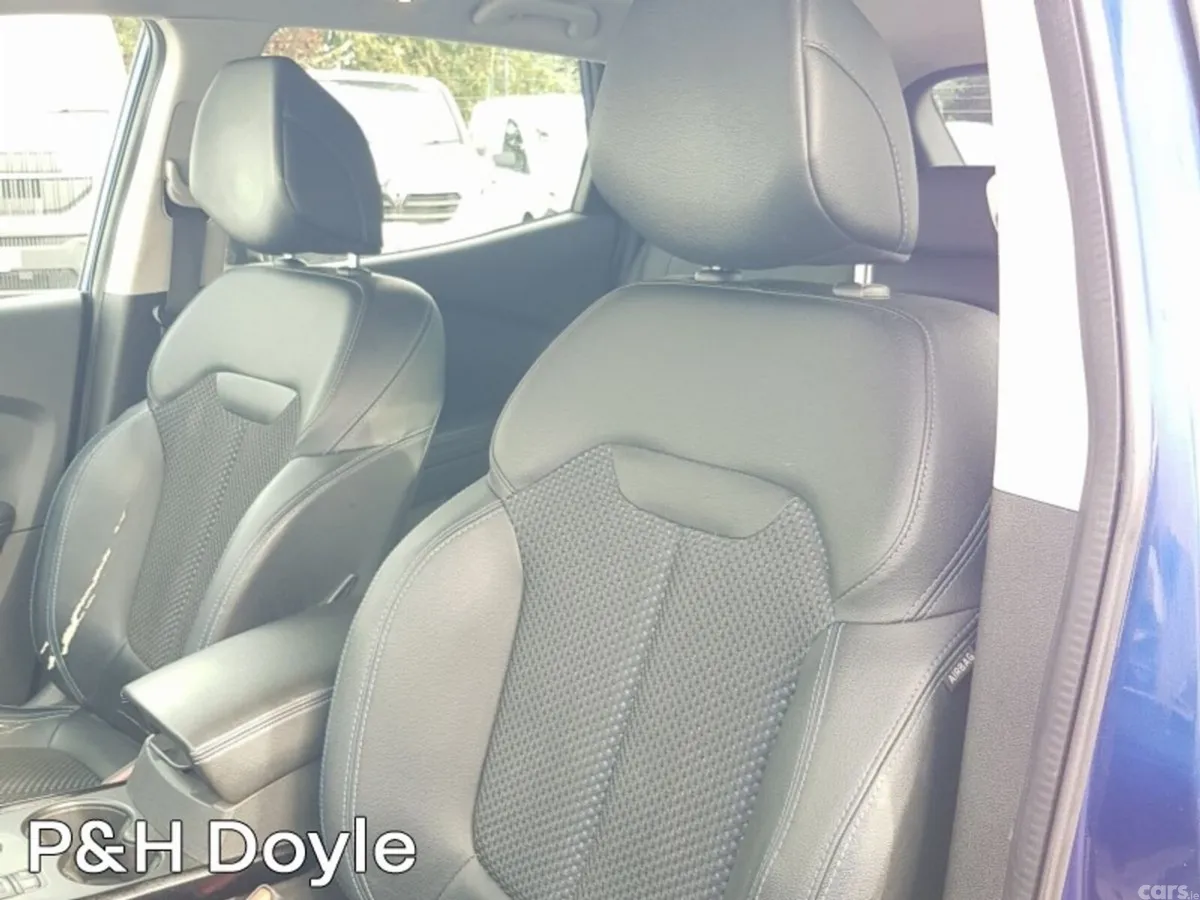 Renault Kadjar SUV, Diesel, 2019, Blue
